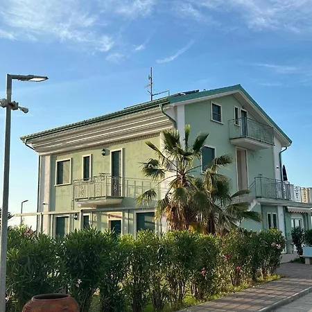 Апартаменты House Sea