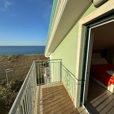 Апартаменты House Sea Мандаториччо-Марина